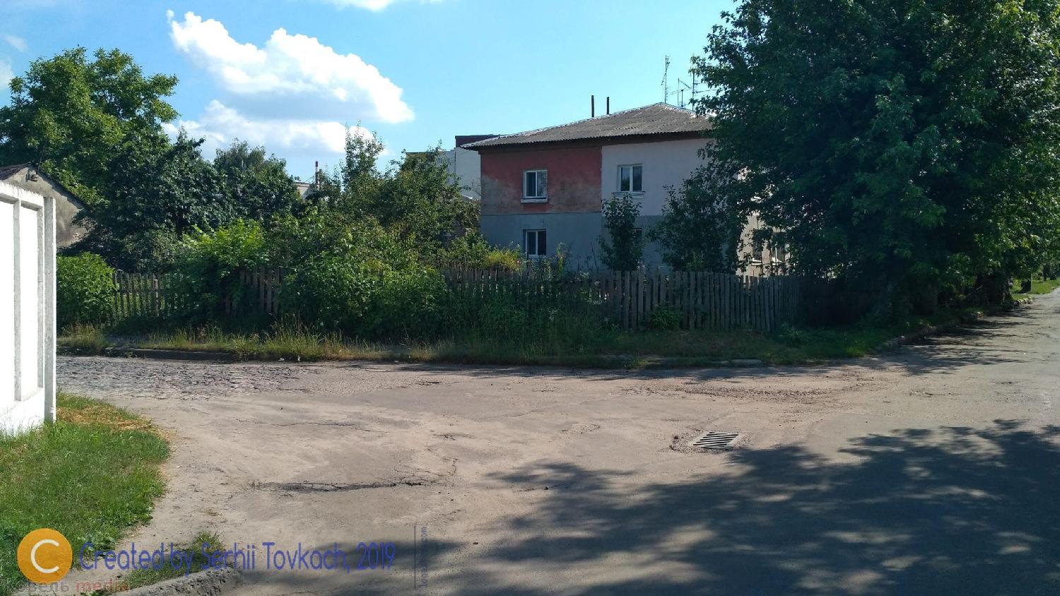 Фото: ріг вулиць Вербицького і Академіка Люльки