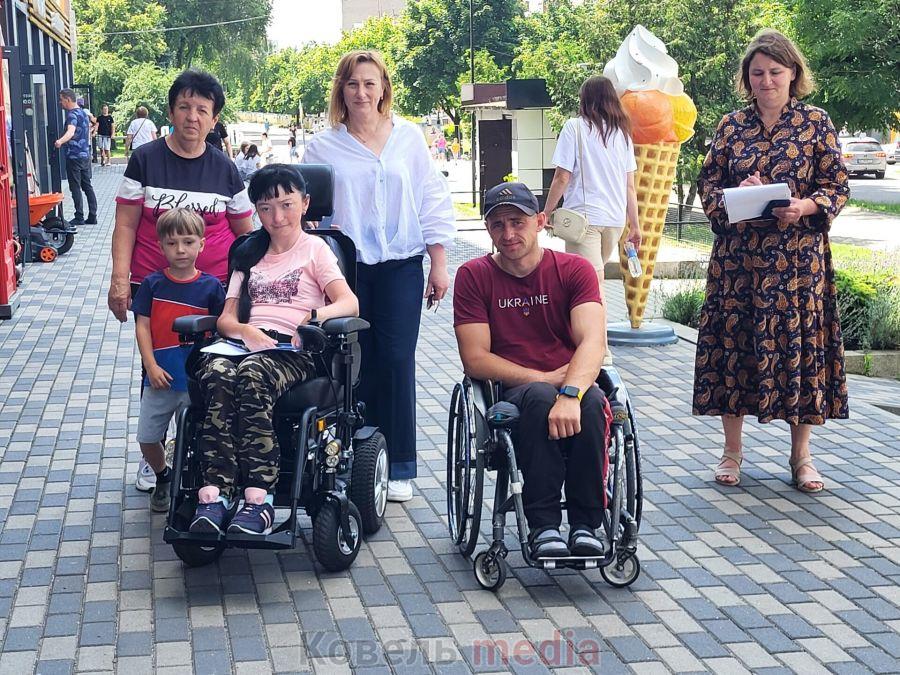 У Ковелі перевіряють доступність ключових об’єктів: створюють маршрут безбар’єрності